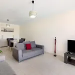 Townhouse Apartament *
