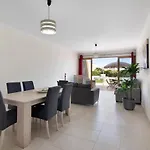 Апартаменты Townhouse *